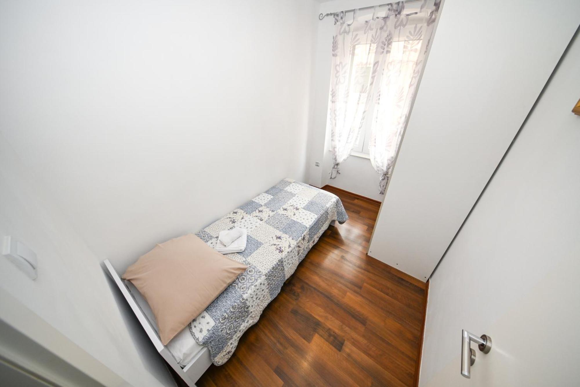 Apartment Aldora Zadar Exterior photo